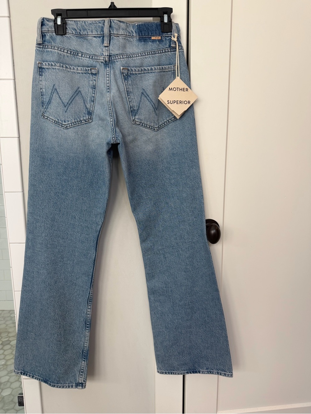 MOTHER Bookie Twist Bootcut Jeans NWT - Picture 3 of 8